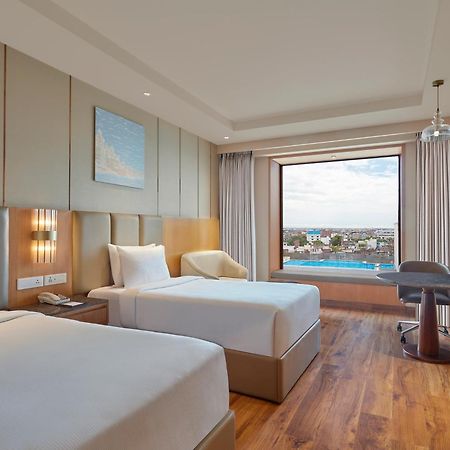 Doubletree By Hilton Váránasí Exteriér fotografie
