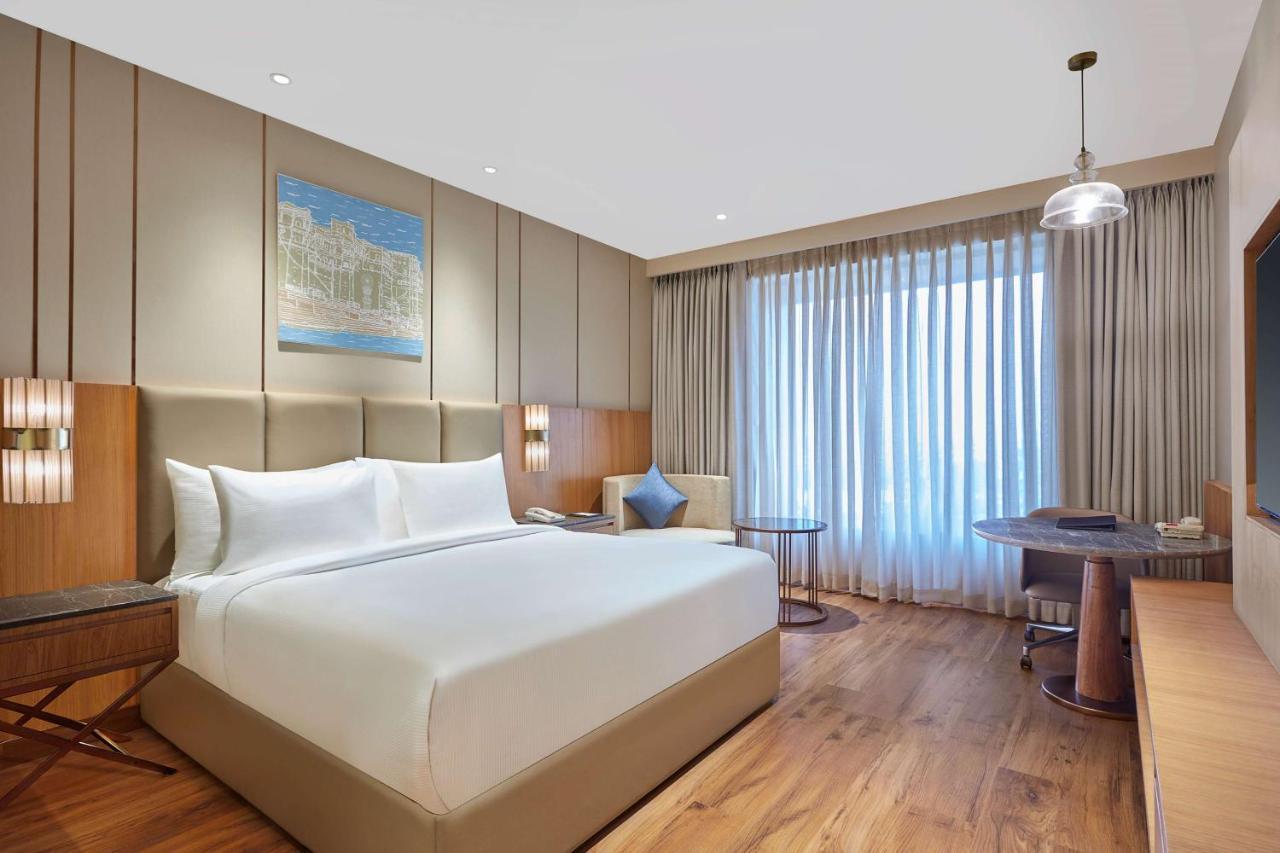 Doubletree By Hilton Váránasí Exteriér fotografie