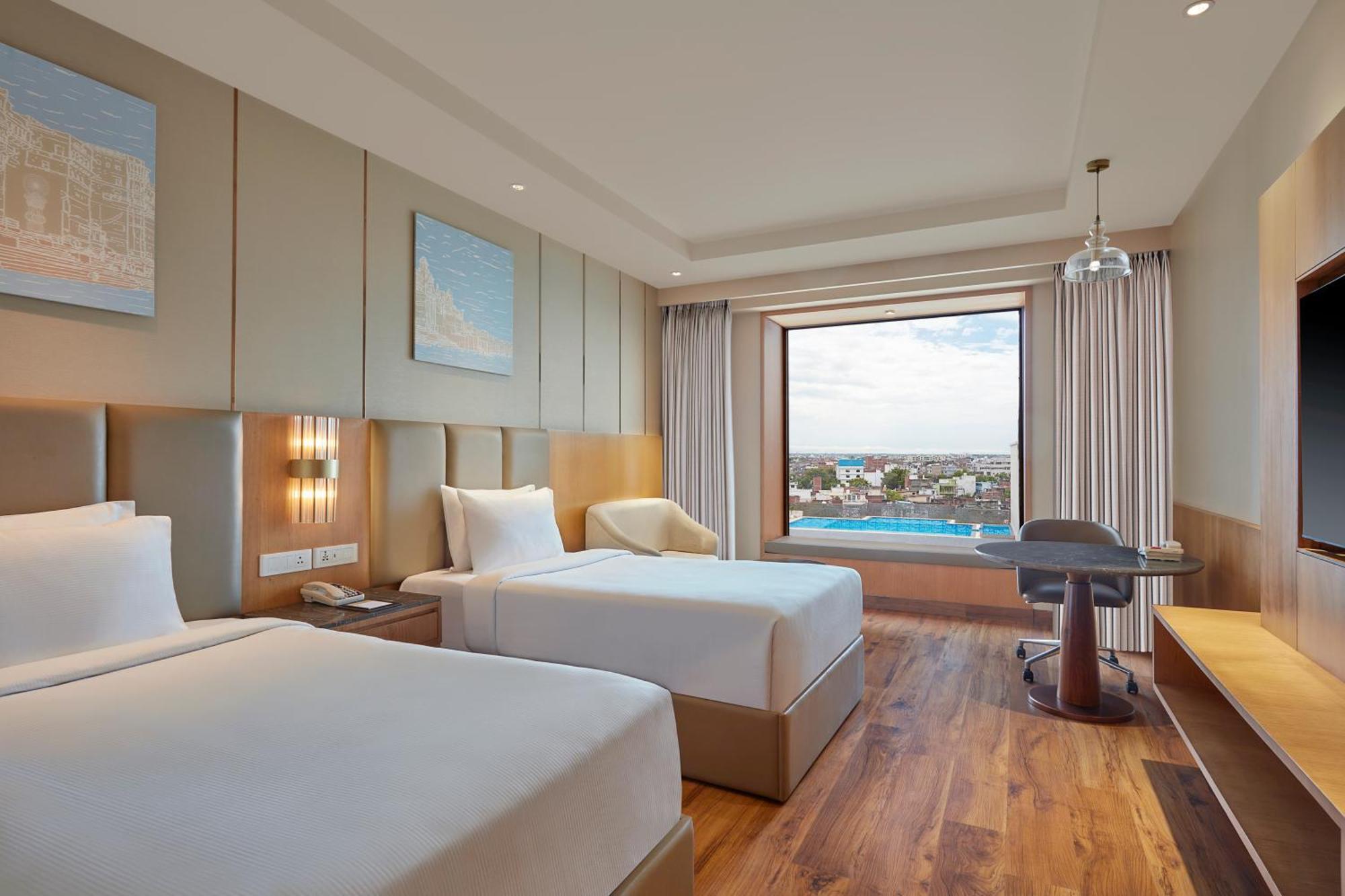 Doubletree By Hilton Váránasí Exteriér fotografie