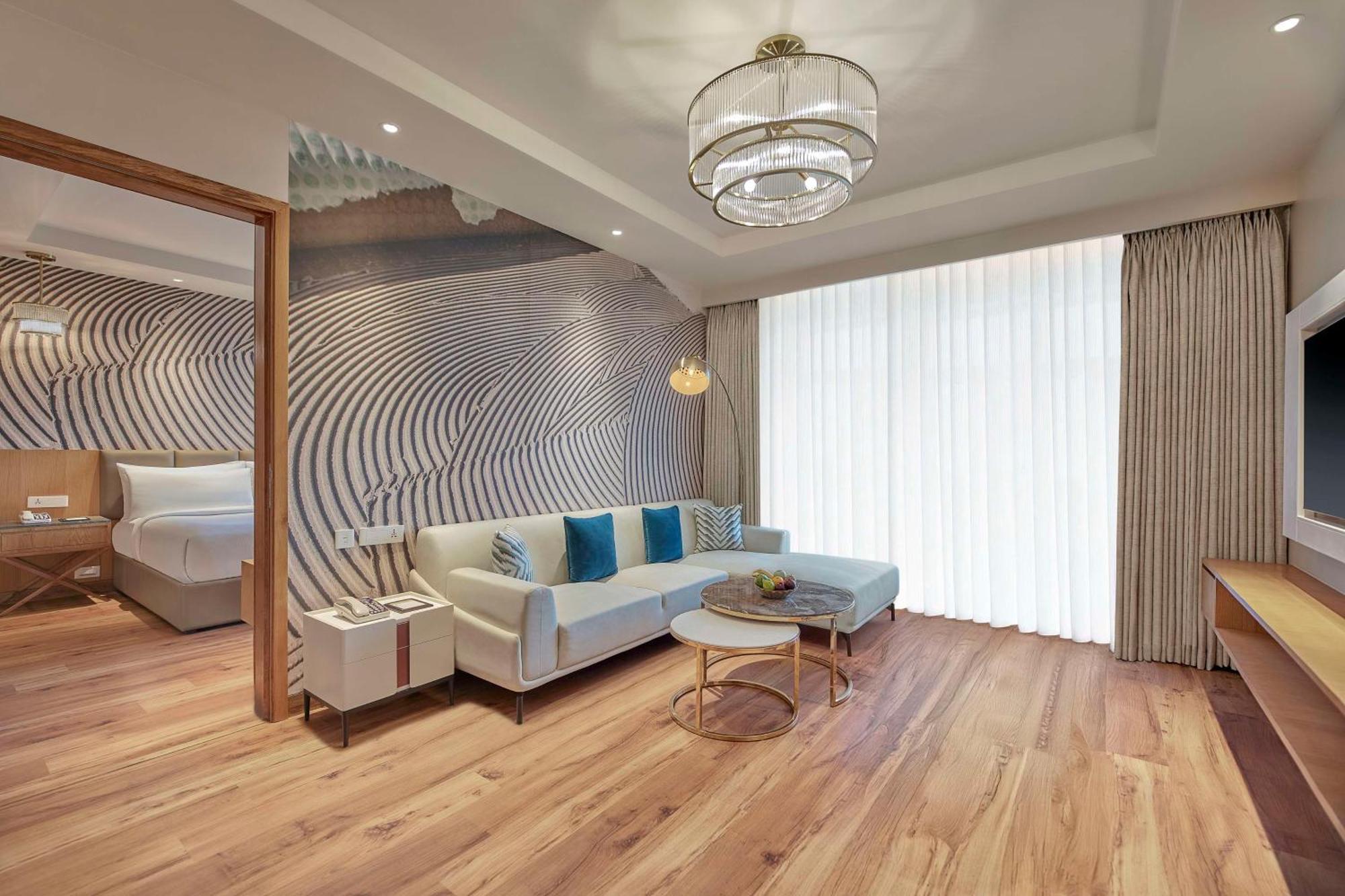 Doubletree By Hilton Váránasí Exteriér fotografie